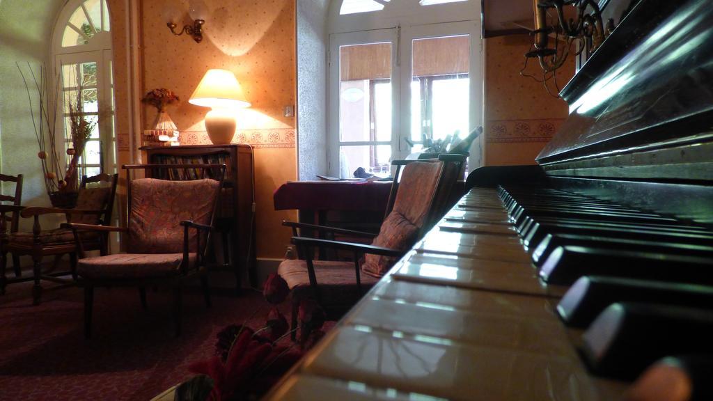 Hotel Saint Jean Vals-les-Bains